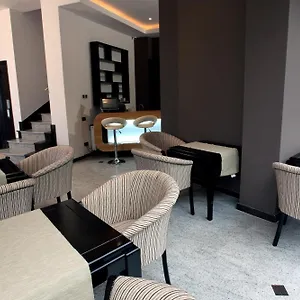3* מלון Ambiance